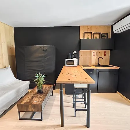 Rénové à - Plage, Centre&gare à Pied *